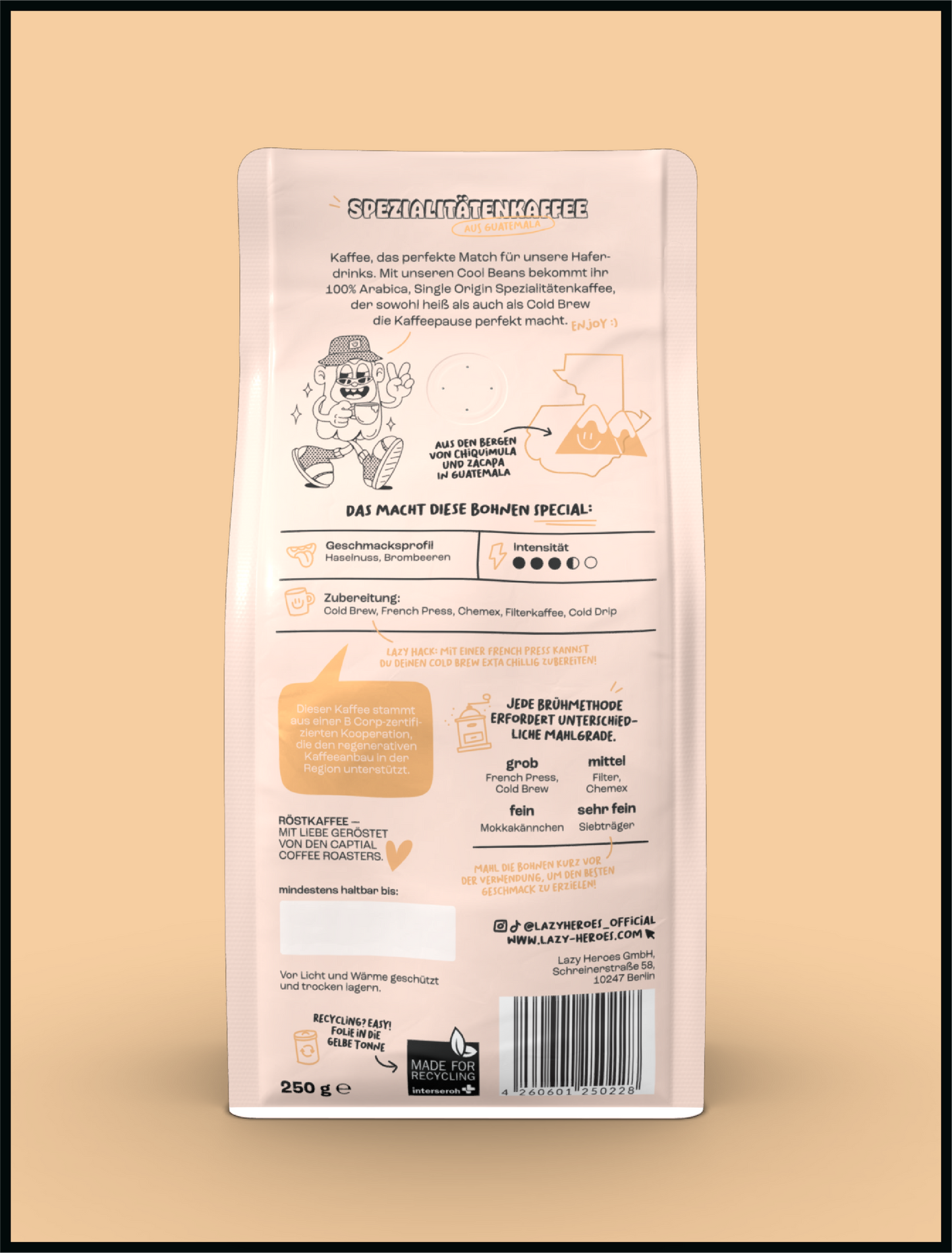 Die Rückseite einer Tüte Hundefutter Kenia und Guatemala Kaffeebohnen & Cascara Tee der Lazy Heroes GmbH.